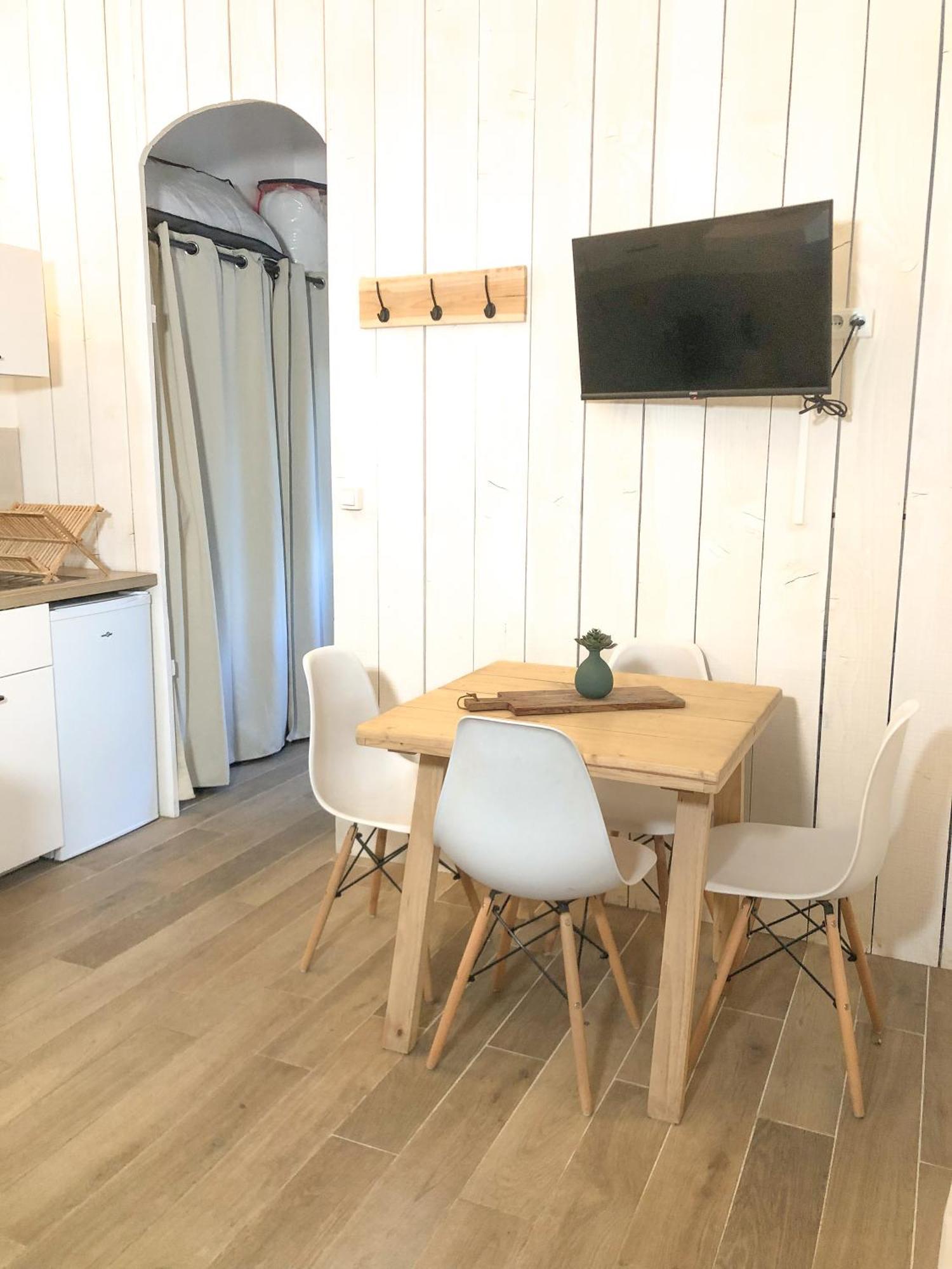 Le Studio Du Coutach Quissac  Zewnętrze zdjęcie